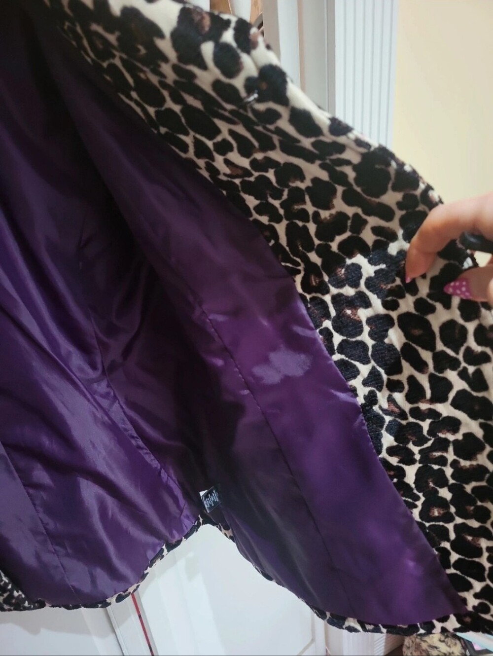 Leopard Jacket - Picture 4 of 4